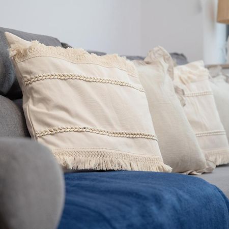 Trendy Studios With Home Office Near Wroclaw Main Station By Noclegi Renters 외부 사진