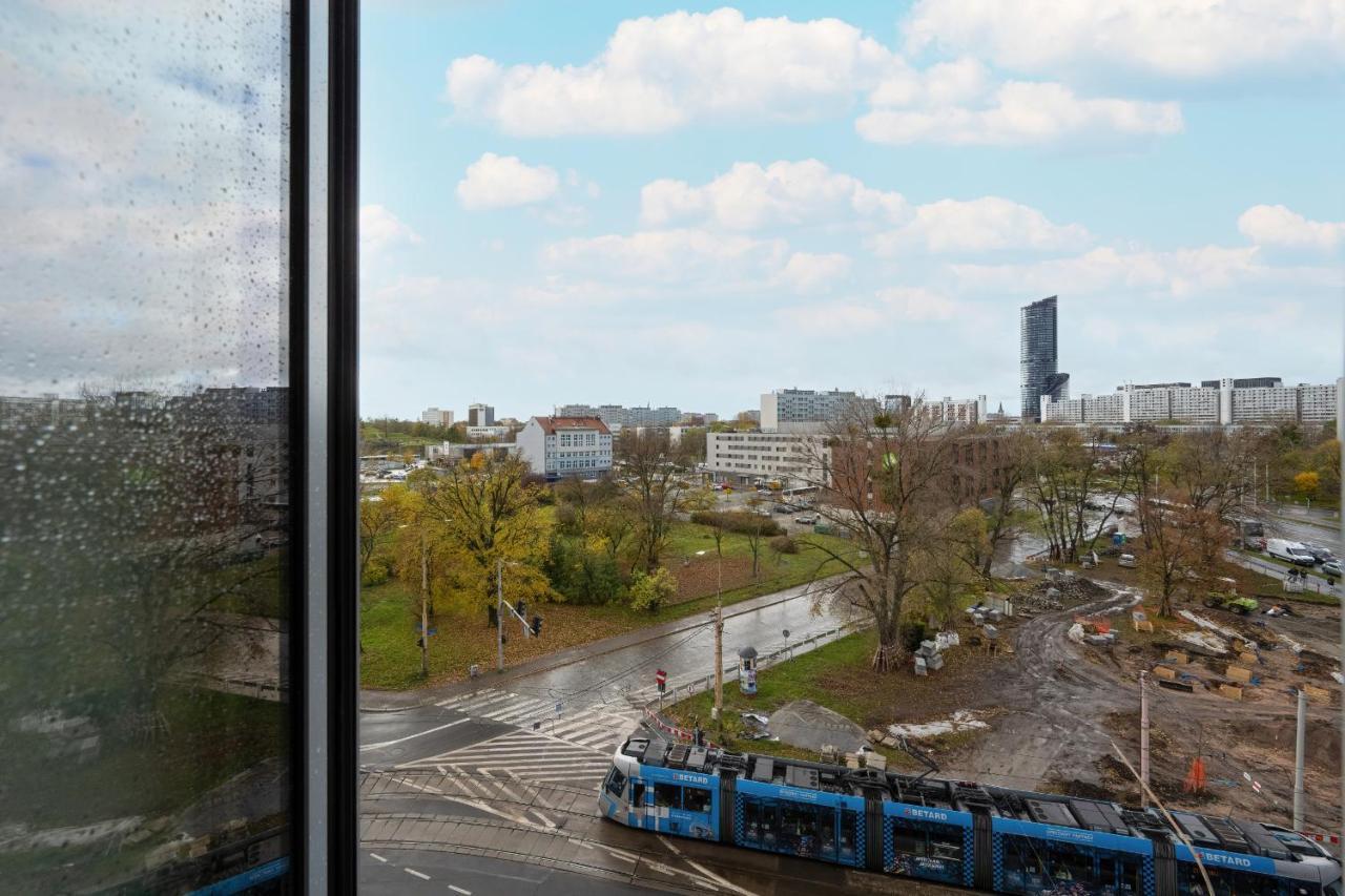 Trendy Studios With Home Office Near Wroclaw Main Station By Noclegi Renters 외부 사진