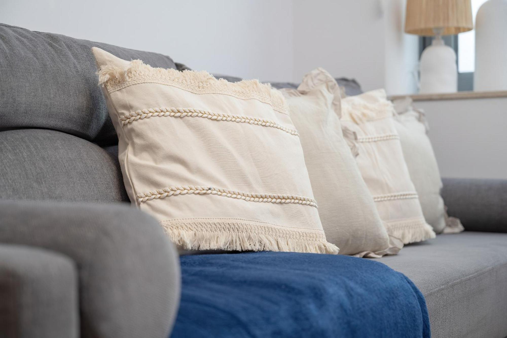 Trendy Studios With Home Office Near Wroclaw Main Station By Noclegi Renters 외부 사진